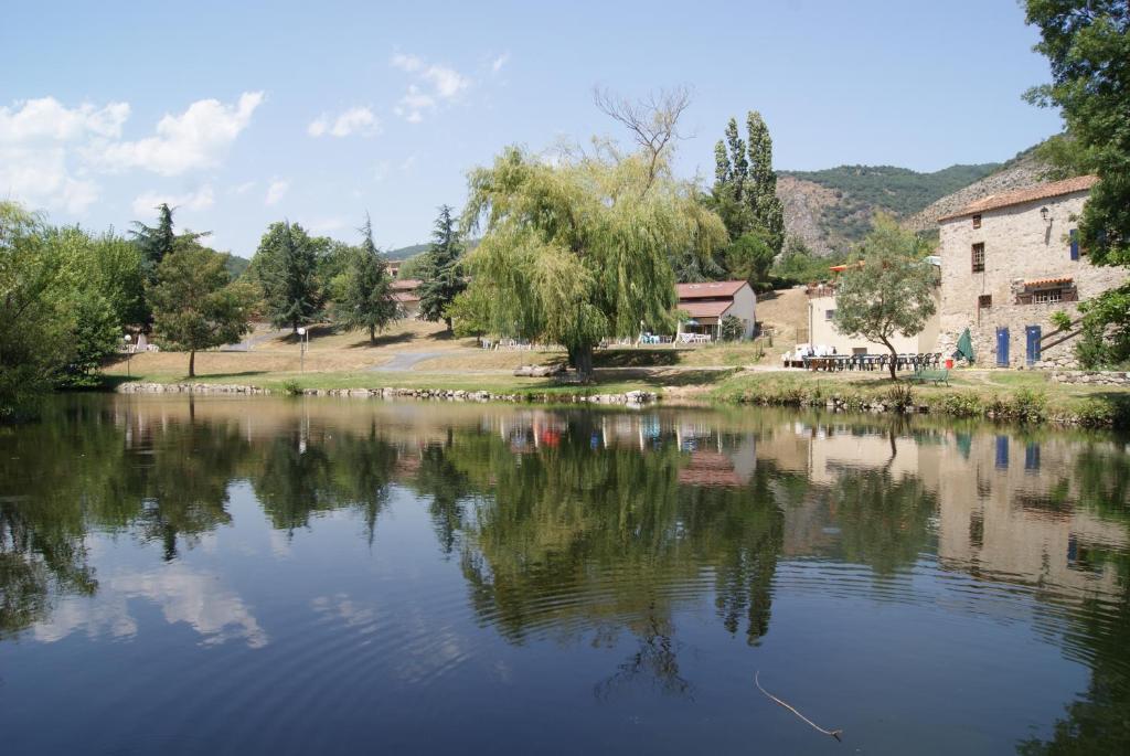 Le Moulin De Sournia Hotel Exterior photo
